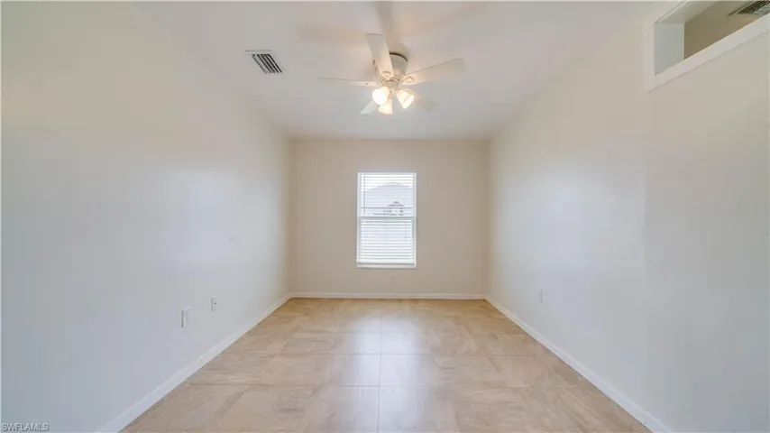 Den off Kitchen
