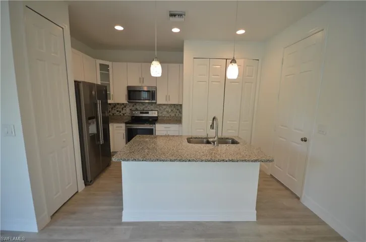 272 Pelton CIR, PORT CHARLOTTE FL 33954