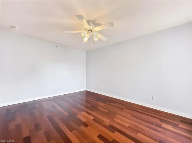 5712 Drummond Way Way, Naples, Florida 34119