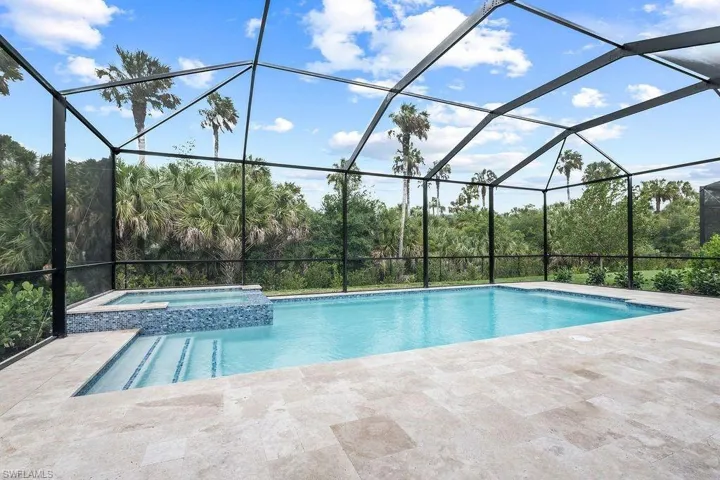 11863  Gardenia  AVE, Naples, FL 34120