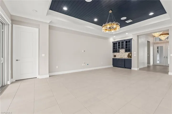 11863  Gardenia  AVE, Naples, FL 34120
