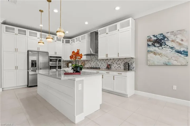 11863  Gardenia  AVE, Naples, FL 34120