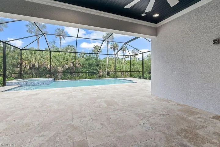 11863  Gardenia  AVE, Naples, FL 34120