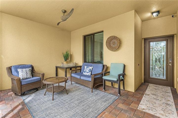 Front Lanai
