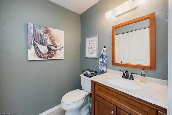 Powder room