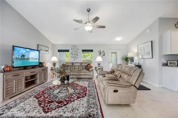 3620 Nw 42nd Ter, Cape Coral, Florida 33993