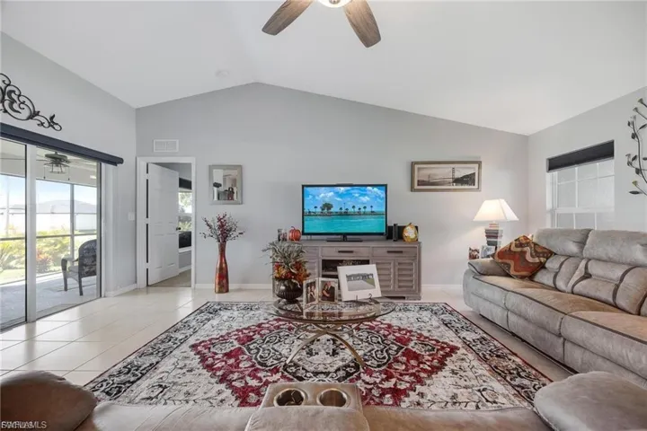 3620 Nw 42nd Ter, Cape Coral, Florida 33993