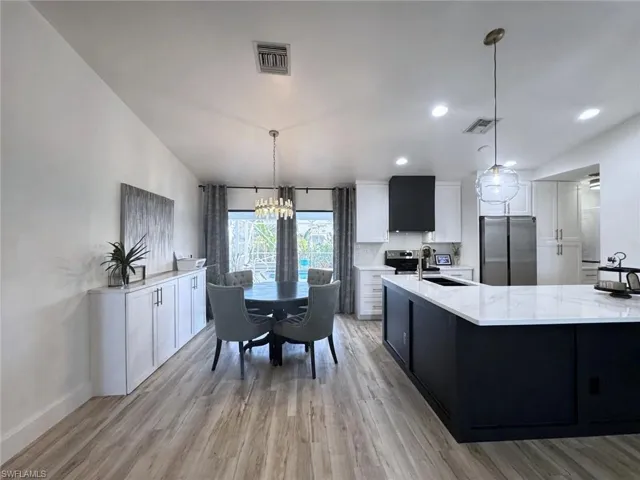 Kitchen/open floorpan