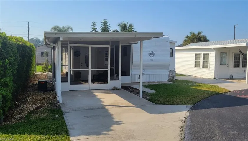 1339 Old Lakeport Rd 30b, Moore Haven, Florida 33471