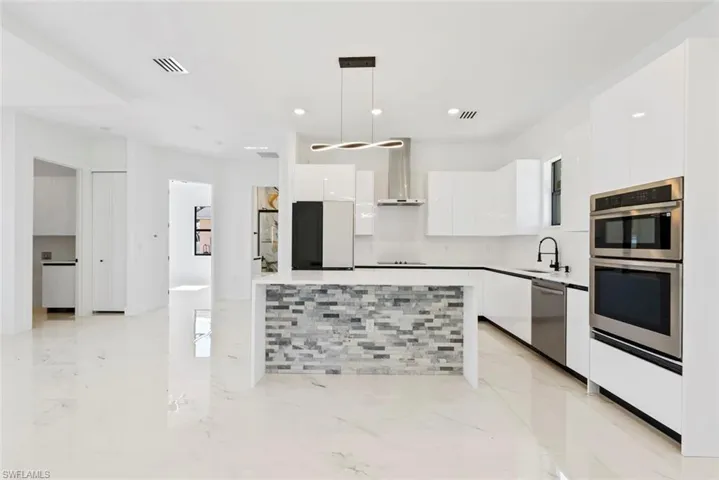 3203 21st St W, Lehigh Acres, Florida 33971
