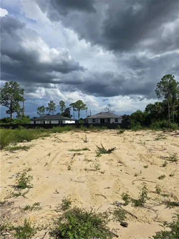 2813 11th St W, Lehigh Acres, Florida 33971