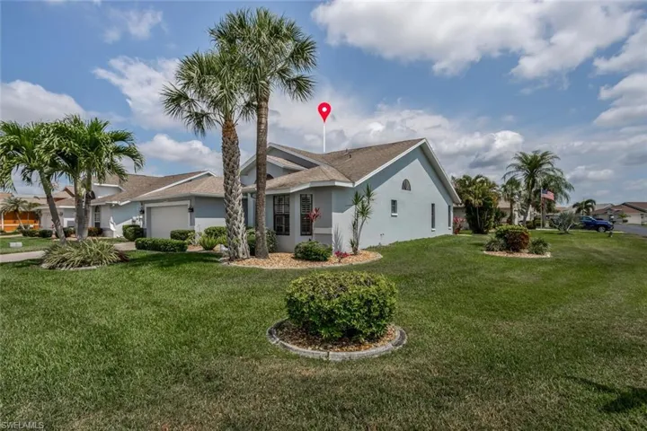 Corner lot - HOA includes lawn maintenance.