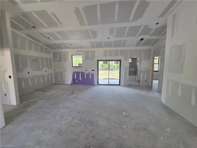 2834 Nw 28th Ave, Cape Coral, Florida 33993