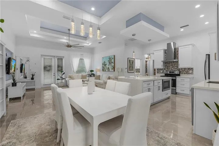 1922 Ne 17th Pl, Cape Coral, Florida 33909