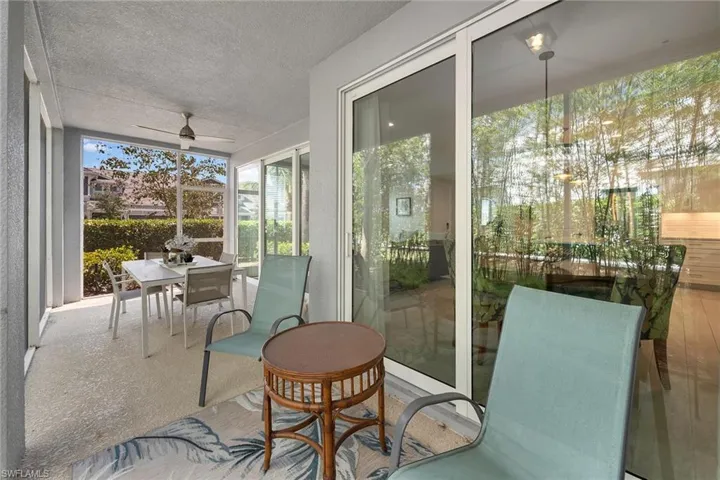 2560  Seychelles  DR, Naples, FL 34112