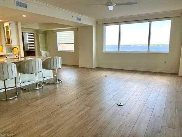 2104 W 1st ST # 1401, FORT MYERS FL 33901