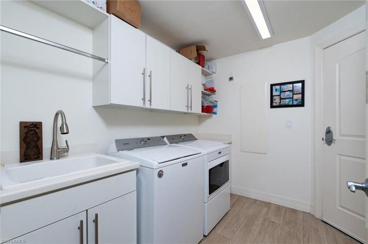 2104 W 1st ST # 1401, FORT MYERS FL 33901