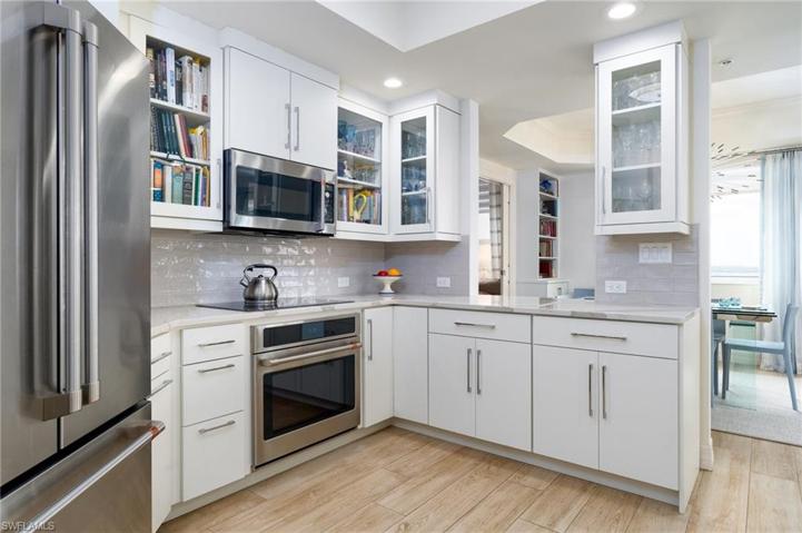 2104 W 1st ST # 1401, FORT MYERS FL 33901