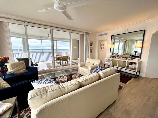 2104 W 1st ST # 1401, FORT MYERS FL 33901