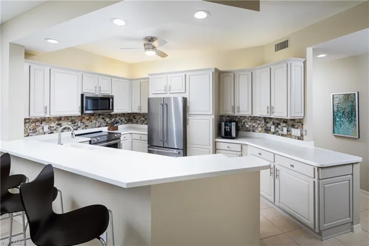 410  Flagship  DR, Naples, FL 34108