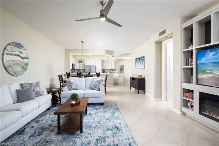 410  Flagship  DR, Naples, FL 34108