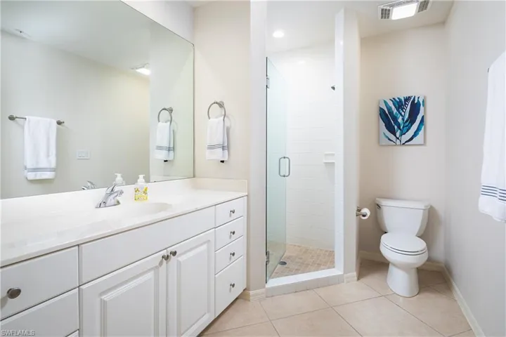 410  Flagship  DR, Naples, FL 34108