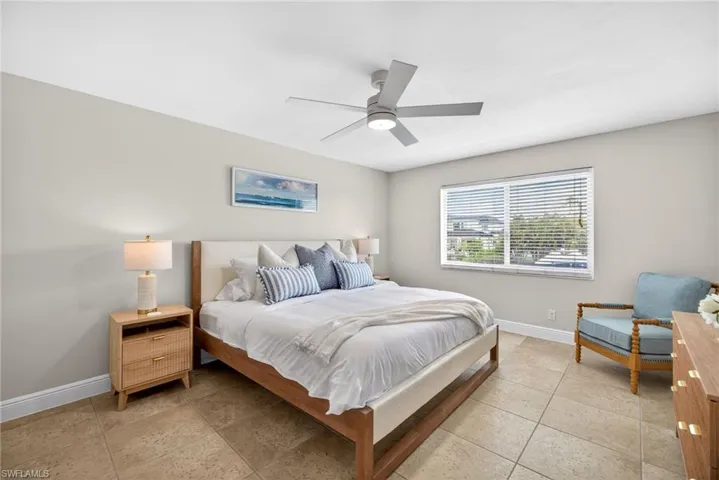 1550 Gulf Shore Blvd N E6, Naples, Florida 34102