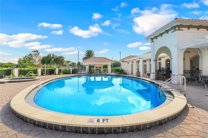 Welcome to the resort style amenities!
