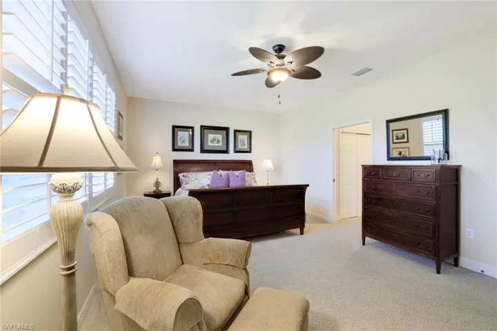 Primary bedroom has 2 Walk in closets!