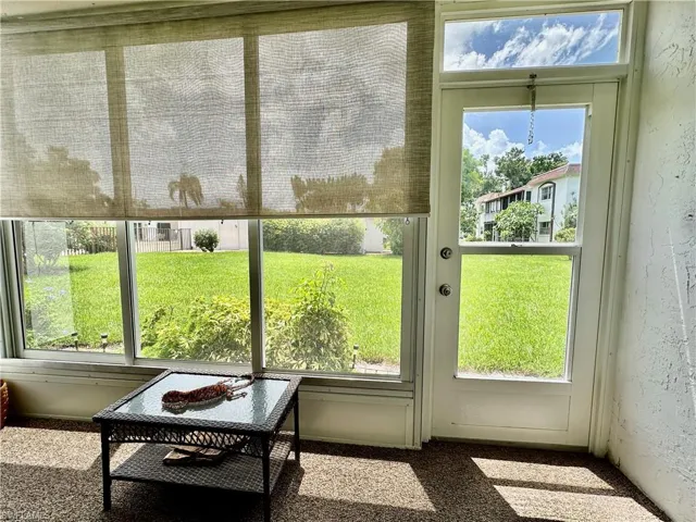 I-1 Custom Enclosed Lanai with short walk to pool, Laundry and Mail Kiosk