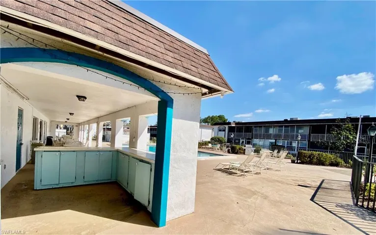 2828  Jackson  ST, Fort Myers, FL 33901