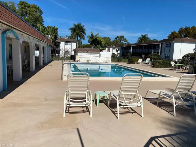2828  Jackson  ST, Fort Myers, FL 33901