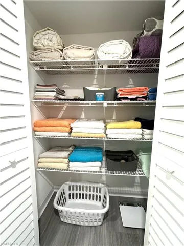 I-1 Master Ensuite Bath Linen Closet