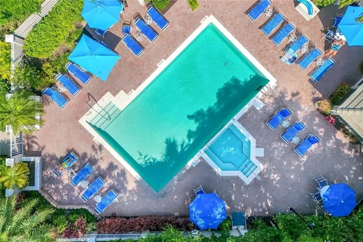 Crossings Pool