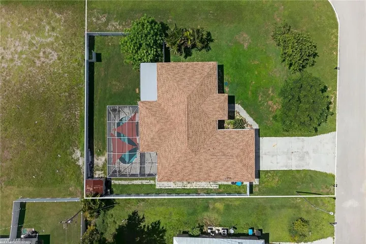 2521 NE 1st  PL, Cape Coral, FL 33909