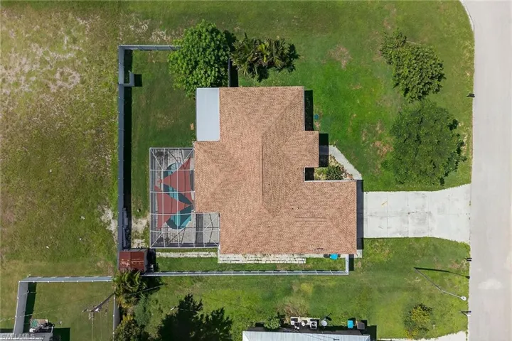 2521 NE 1st  PL, Cape Coral, FL 33909