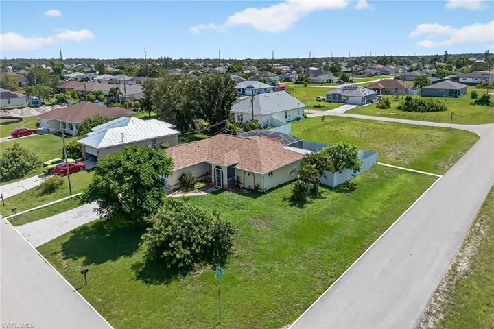2521 NE 1st  PL, Cape Coral, FL 33909
