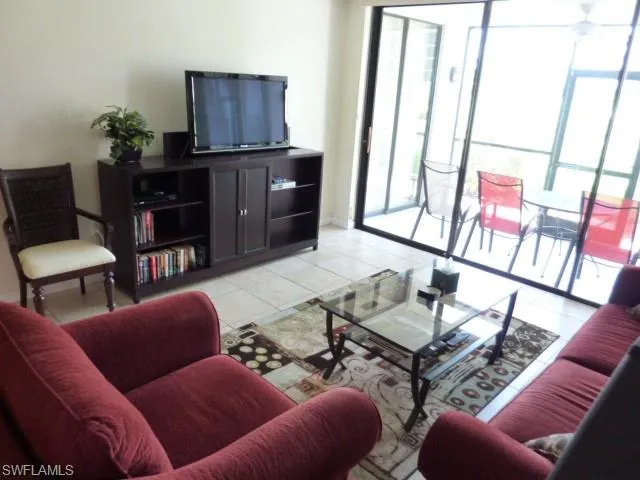 4120 Steamboat Bend E 104, Fort Myers, Florida 33919
