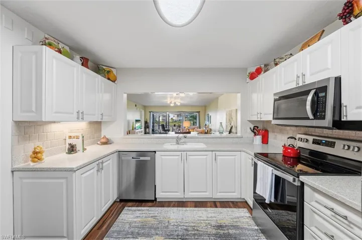 5875 Cobblestone Ln # D105, Naples, Florida 34112