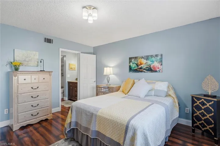 5875 Cobblestone Ln # D105, Naples, Florida 34112