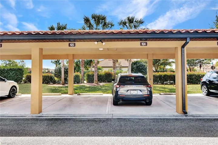 18011 Bonita National BLVD # 924, BONITA SPRINGS FL 34135