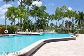 30 Glades BLVD, Naples, FL 34112,224083388