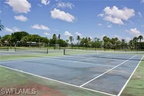 30 Glades BLVD, Naples, FL 34112,224083388