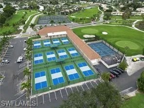 30 Glades BLVD, Naples, FL 34112,224083388