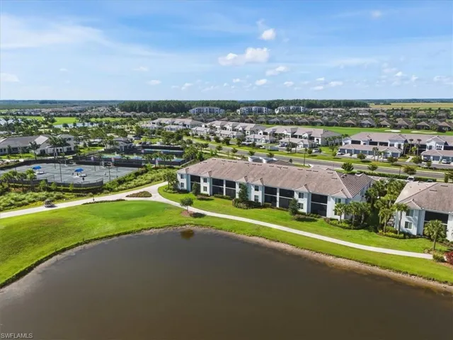 5427 Double Eagle Cir 2823, Other, Florida 34142