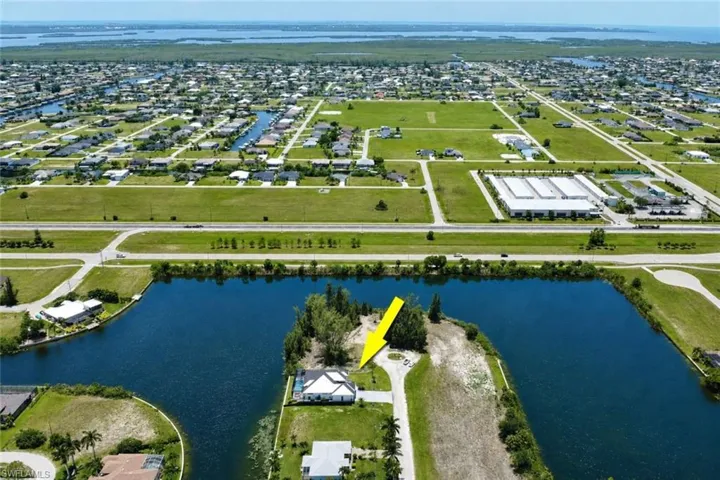 3016 6th Ter, Cape Coral, Florida 33993
