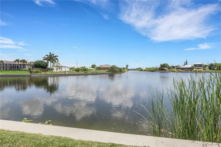3016 6th Ter, Cape Coral, Florida 33993