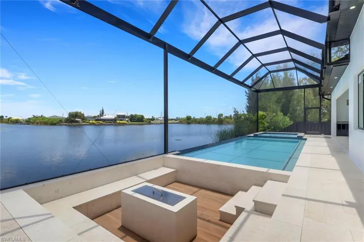 3016 6th Ter, Cape Coral, Florida 33993