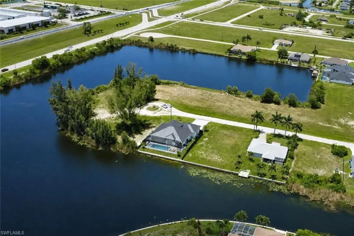 3016 6th Ter, Cape Coral, Florida 33993