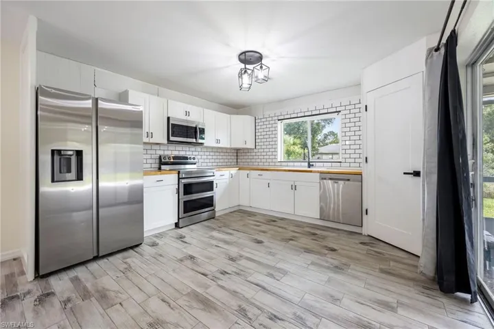 148 Ocean Park Dr, Lehigh Acres, Florida 33972